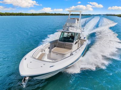 2020 Boston Whaler 380 OUTRAGE — front three-quarter view