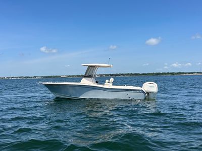 2026 Grady-White Fisherman 257 — front three-quarter view