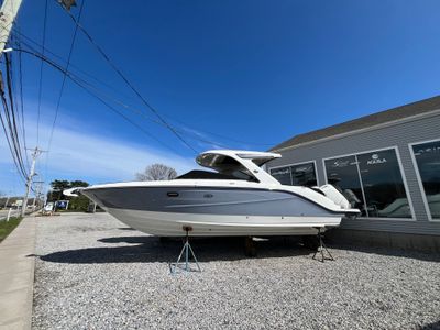 2026 Sea Ray SLX 310 Outboard — front three-quarter view