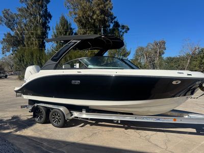 2026 Sea Ray SDX 230 Outboard — front three-quarter view