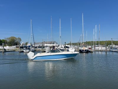2026 Boston Whaler 240 Vantage — front three-quarter view