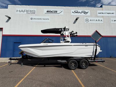 2026 Nautique Super Air Nautique GS22 — front three-quarter view