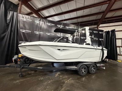 2026 Nautique Super Air Nautique S21 — front three-quarter view