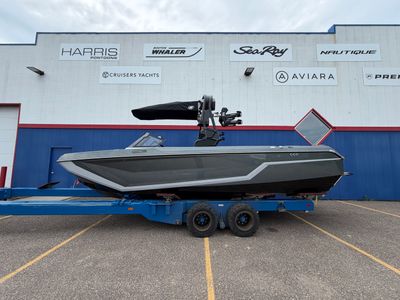 2026 Nautique Super Air Nautique GS24 — front three-quarter view