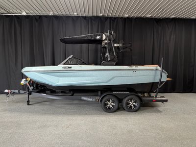 2026 Nautique Super Air Nautique GS20 — front three-quarter view