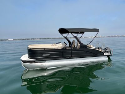 2026 Harris Solstice 230 — front three-quarter view