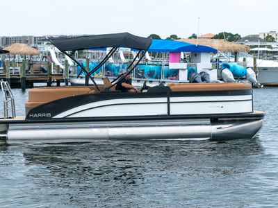 2026 Harris Cruiser 230 — front three-quarter view