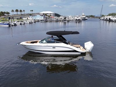 2026 Sea Ray SLX 260 Outboard — front three-quarter view