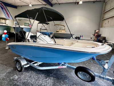 2026 Boston Whaler 130 SUPER SPORT — front three-quarter view