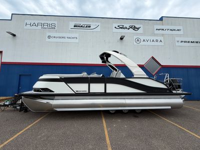 2026 Harris 230 Grand Mariner — front three-quarter view