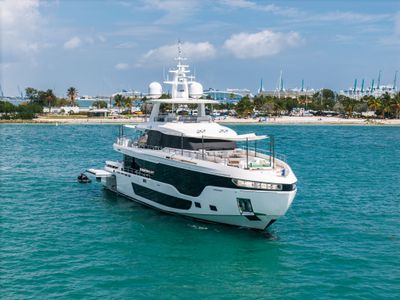 2024 Azimut 36 METER — front three-quarter view