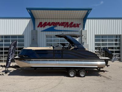 2026 Harris Grand Mariner 250 — front three-quarter view