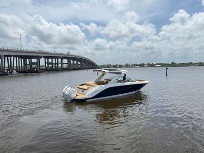 2026 Sea Ray SLX 310 Outboard — front three-quarter view