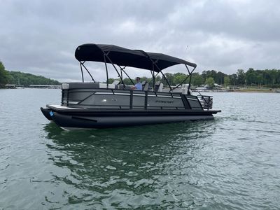 2026 Starcraft SLS 3 Q DH — front three-quarter view