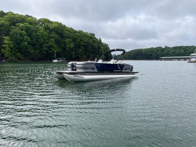 2026 Starcraft VX 24 Q DH — front three-quarter view