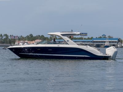 2026 Sea Ray SLX 310 Outboard — front three-quarter view