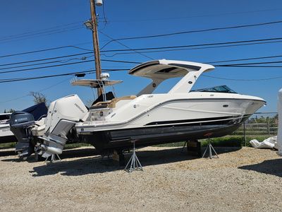 2023 Sea Ray 310 SLX OB — front three-quarter view