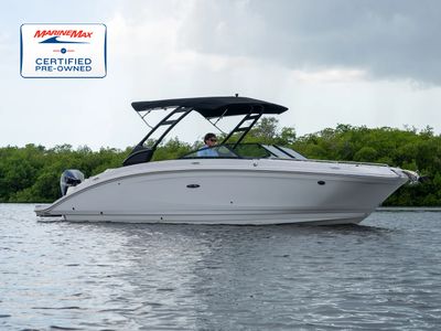 2024 Sea Ray SDX 270 Outboard — front three-quarter view