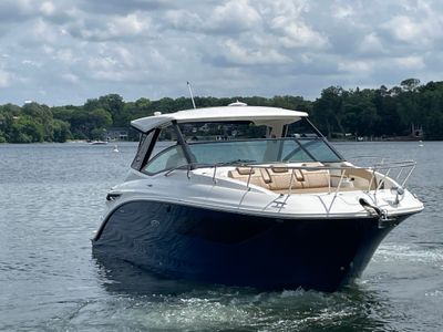 2020 Sea Ray 320 DA — front three-quarter view