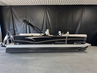 2022 Premier 230 SUNSATION — front three-quarter view