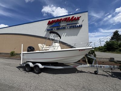 2017 Boston Whaler 190 OUTRAGE — front three-quarter view