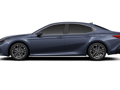2026 Toyota Camry - Photo 3