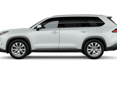 2026 Toyota Grand Highlander - Photo 3