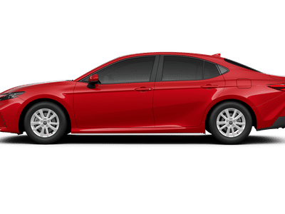2026 Toyota Camry - Photo 3