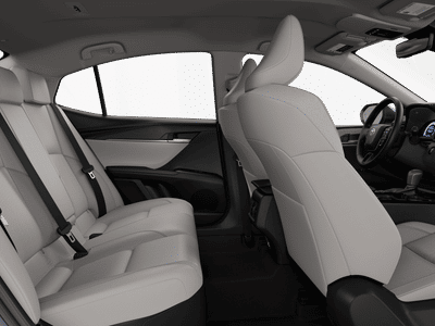 2026 Toyota Camry - Photo 23