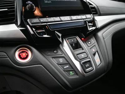 2017 Volkswagen Golf SportWagen S - Photo 50
