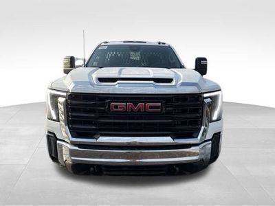 2026 GMC Sierra 3500 HD Chassis Cab — side profile view