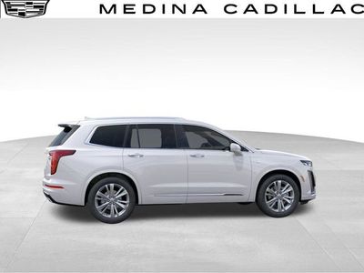 2025 Cadillac XT6 — detail view