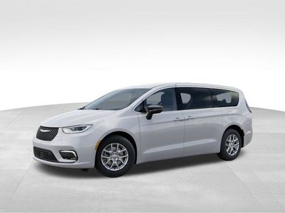 2026 Chrysler Pacifica — side profile view