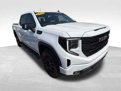 2025 GMC Sierra 1500 — rear three-quarter view