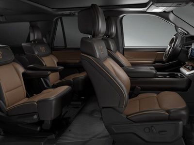 2027 Ford Expedition — detail view