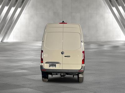 2026 Mercedes-Benz Sprinter 2500 — detail view