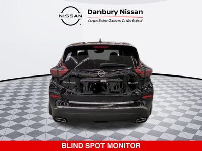 2023 Nissan Murano — detail view