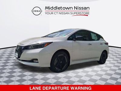 2025 Nissan LEAF — side profile view