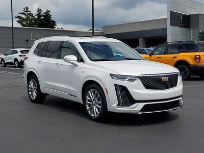 2022 Cadillac XT6 — side profile view