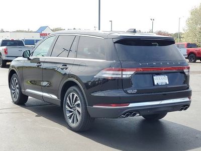 2026 Lincoln Aviator — detail view