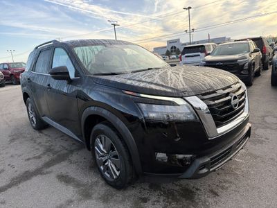 2025 Nissan Pathfinder — rear three-quarter view