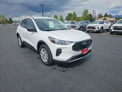 2025 Ford Escape — detail view