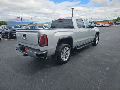 2018 GMC Sierra 1500 — interior view