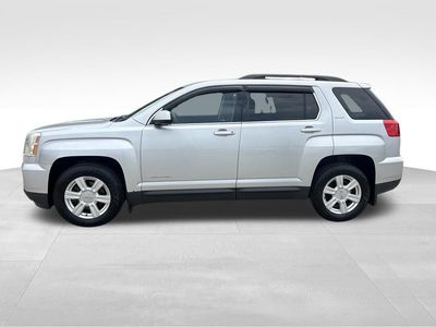 2016 GMC Terrain — side profile view
