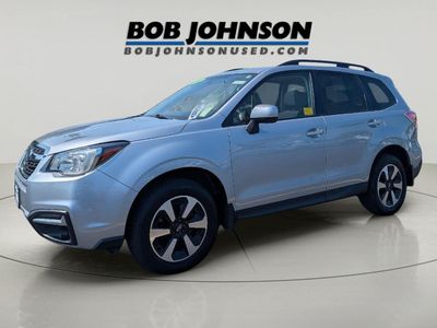 2017 Subaru Forester — detail view