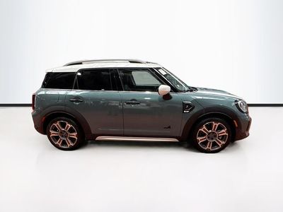 2024 MINI COUNTRYMAN — interior view