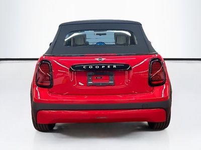 2026 MINI CONVERTIBLE — detail view