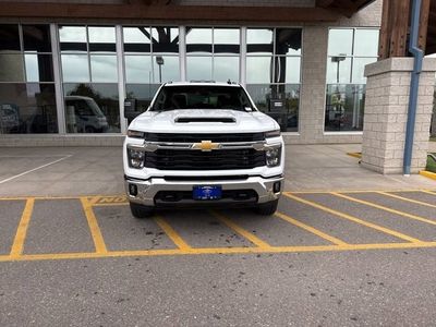 2026 Chevrolet Silverado 3500 HD — side profile view