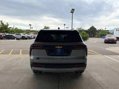 2025 Chevrolet Traverse — detail view