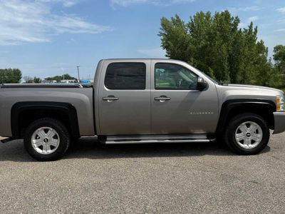 2013 Chevrolet Silverado 1500 — rear three-quarter view